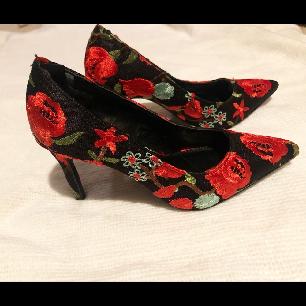 Charles David Pumps